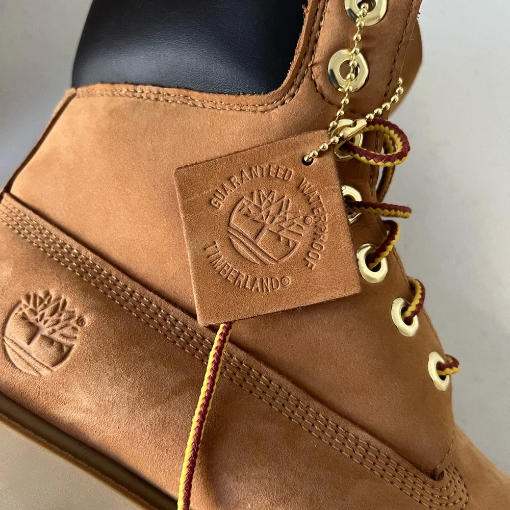 Timberland Men's 6 Inch Premium Waterproof Boots Size 9.5 US Wheat